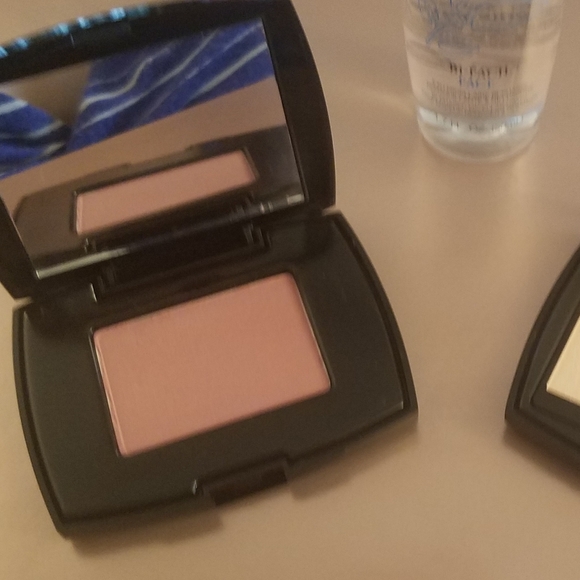 NEW! Lancome Makeup Kit - Picture 4 of 7